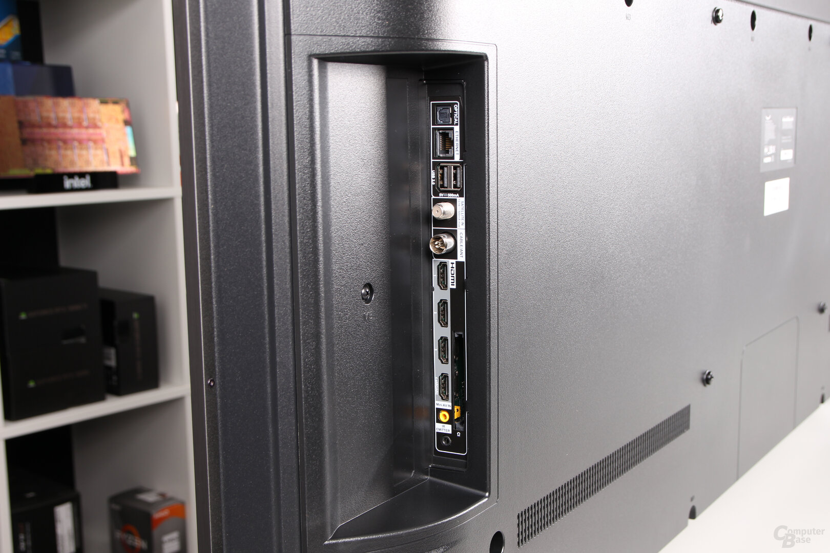 Anschlüsse des Amazon Fire TV Omni QLED 65