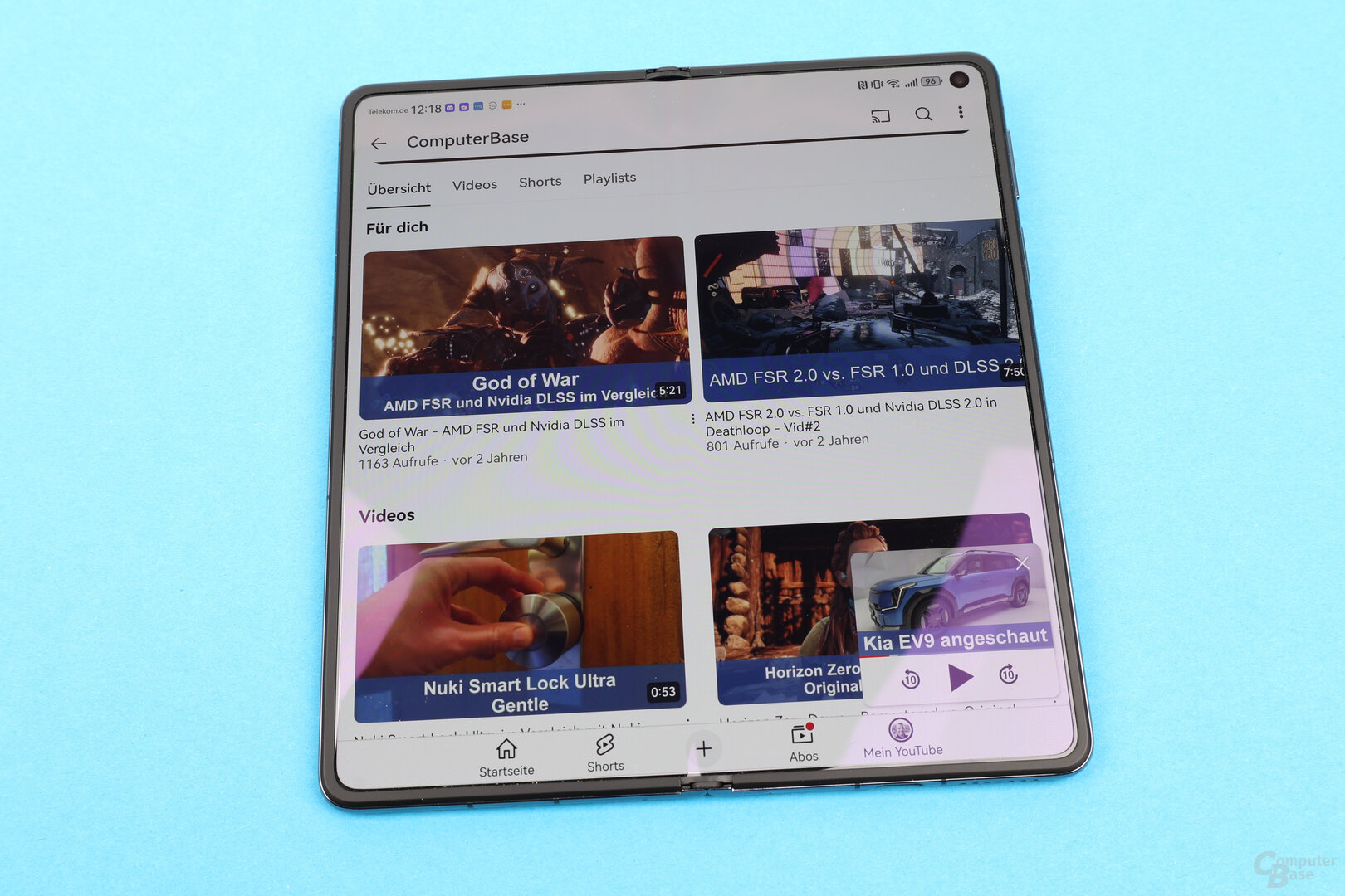 Huawei Mate X6 mit YouTube