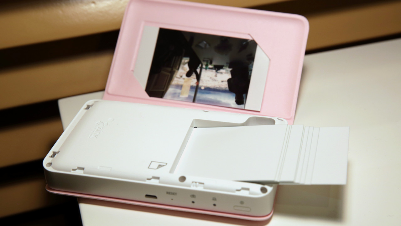 Image Stamp: Samsung druckt Smartphone-Fotos auf Zero-Ink-Papier aus