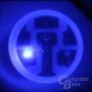 Blau leuchtende RGB-LED